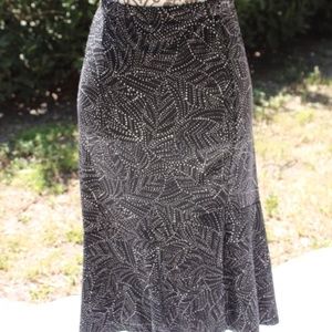 Nine&CO Skirt